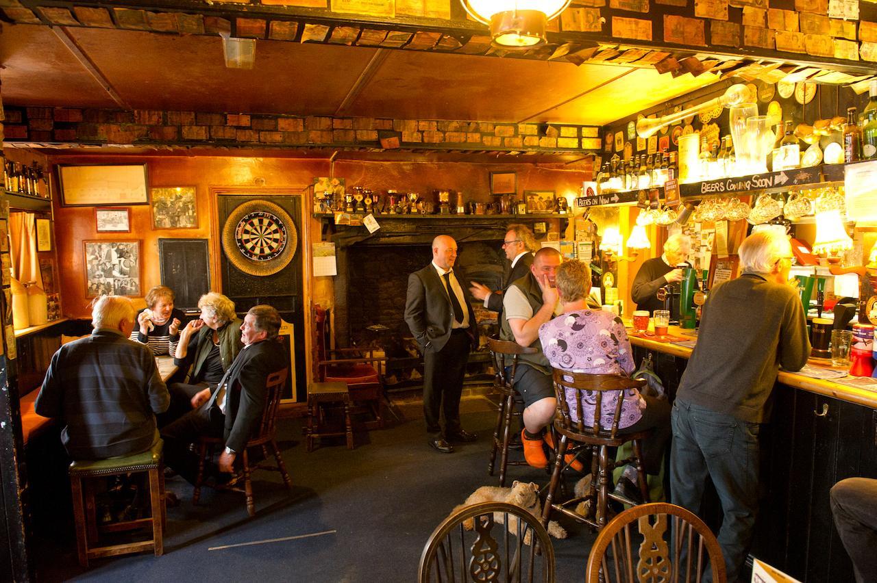 Duke Of York Hotel Dolton Luaran gambar